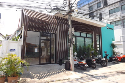 お店の外観